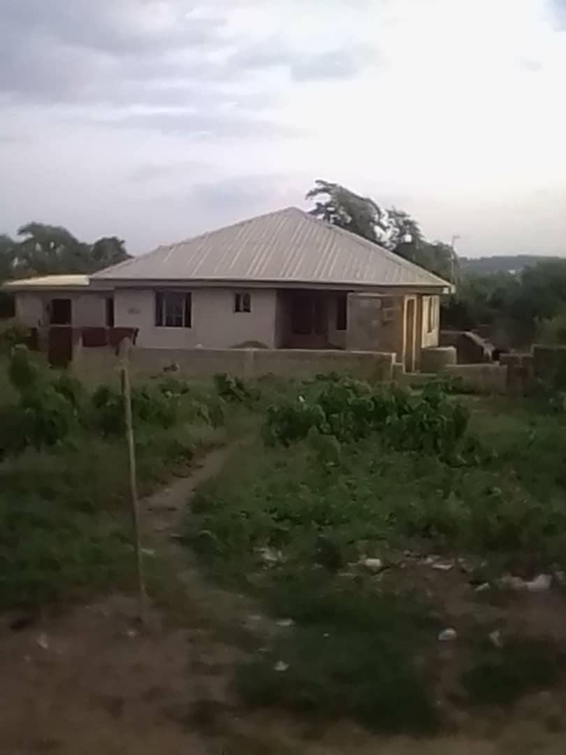 Newly Built 3 Bedroom Bungalow 